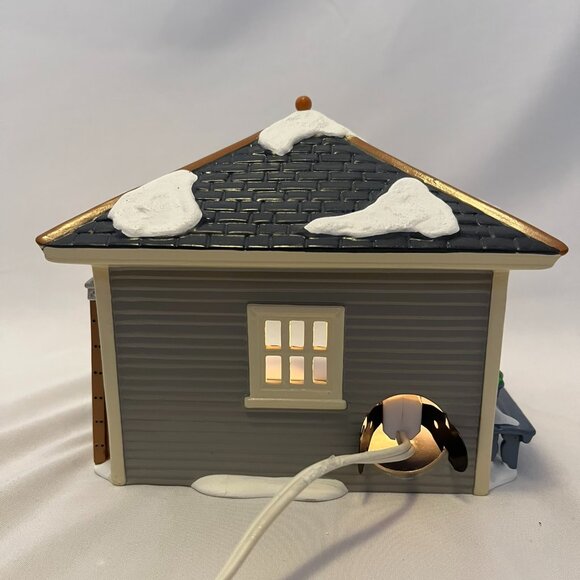Dept 56 Snow Village – “Another Man’s Treasure” Lighted Garage w/accessories - Picture 4 of 16